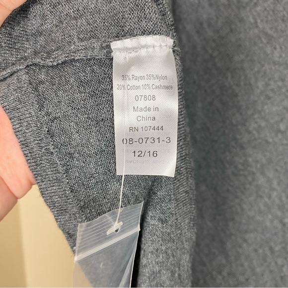 NWOT Jessica London Cashmere blend Poncho Blouse Top 12/16 - Picture 5 of 7